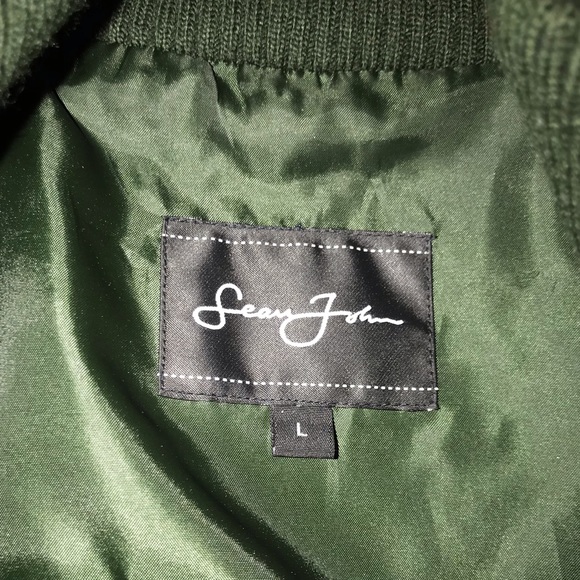 Sean John Women’s Hunter Green Peacoat - Picture 8 of 8